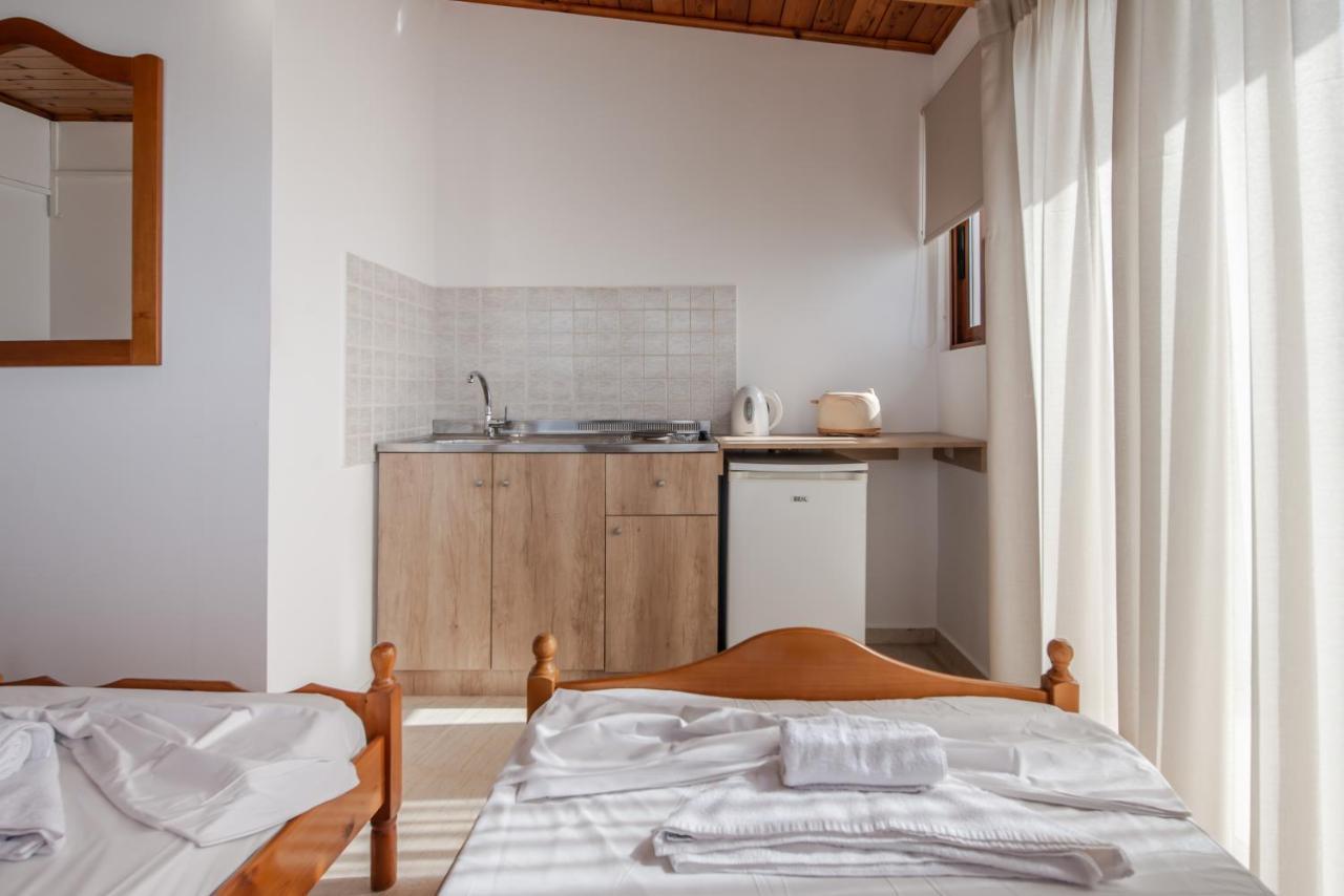 Saint Loukas Studios Закинтос Екстериор снимка